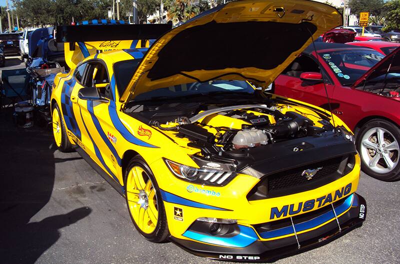 Ford mustang club